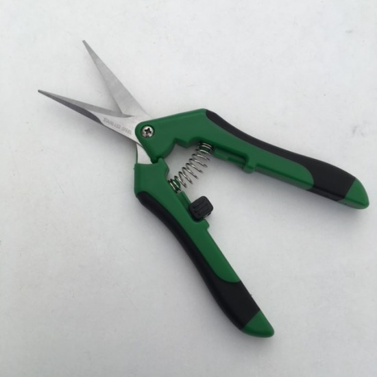 Pruning scissors